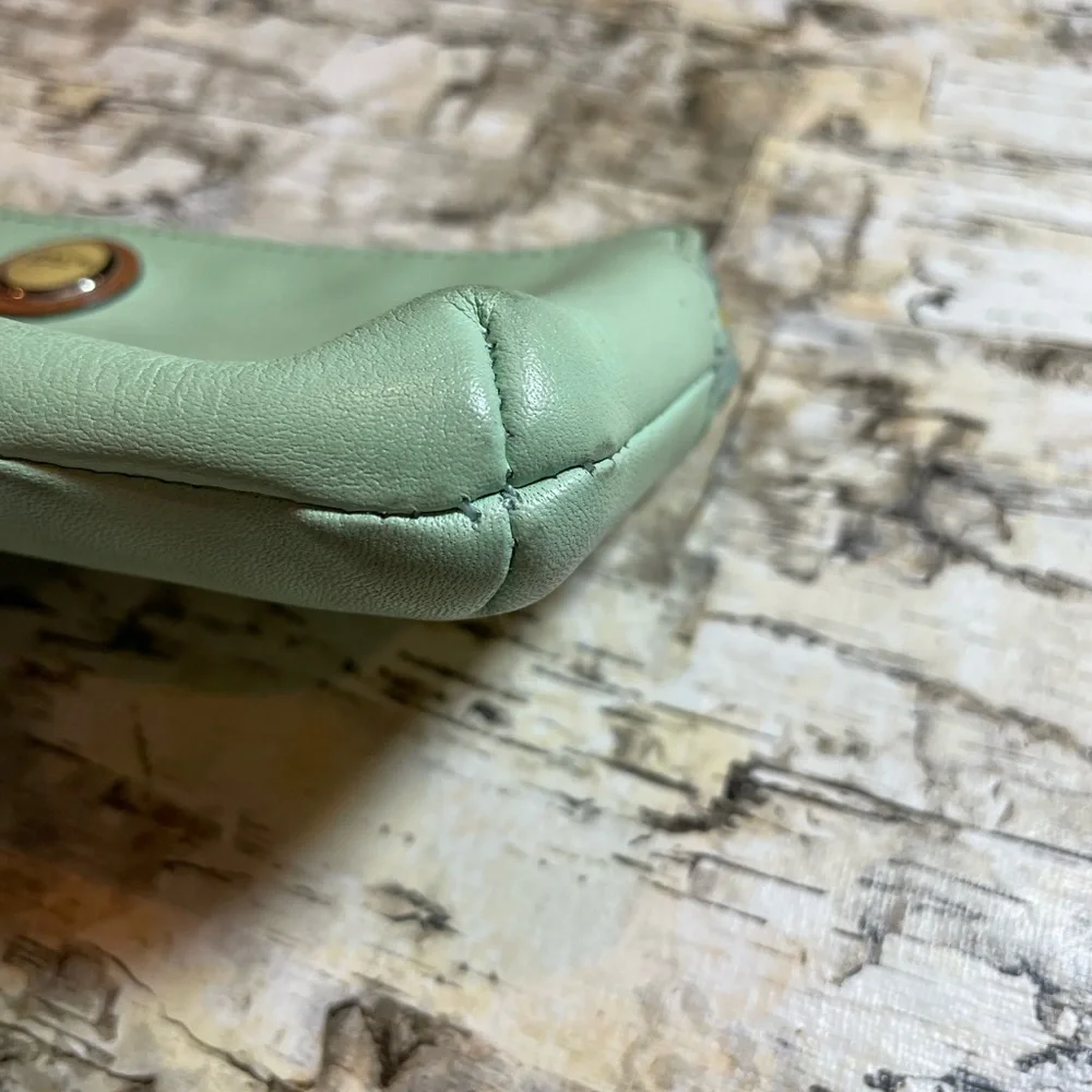 Coach wristlet - light green - Picture 7 of 10